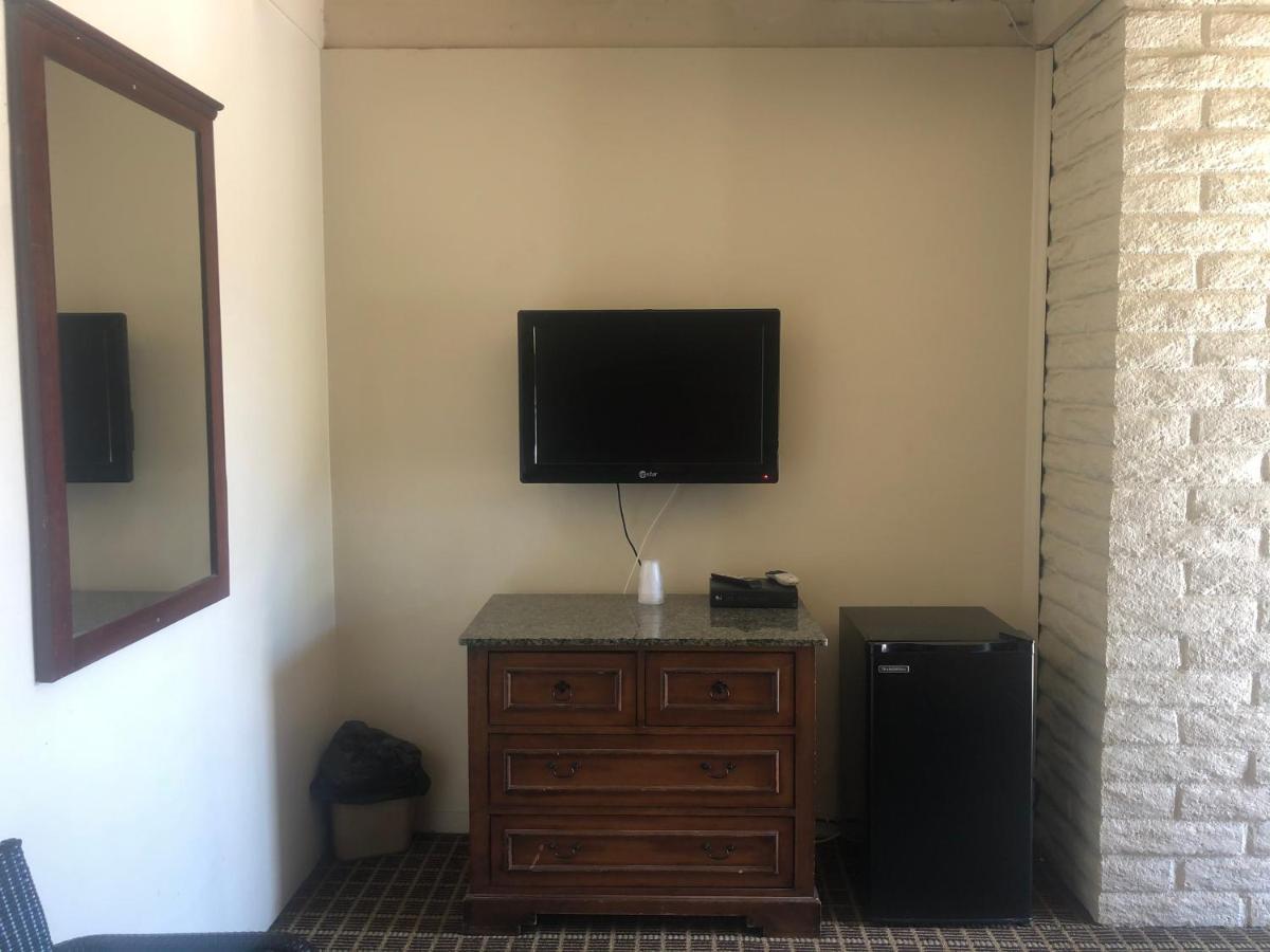 Palm Shadow Inn Motel Индио Экстерьер фото